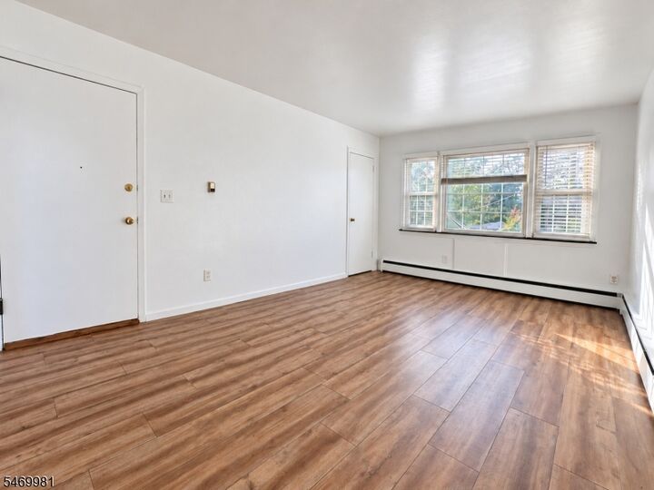 Property Photo: 408 Erico Ave NJ 07202