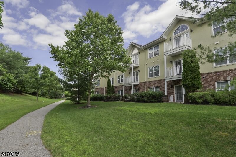 Property Photo:  121 Courter Rd 088  NJ 07417 