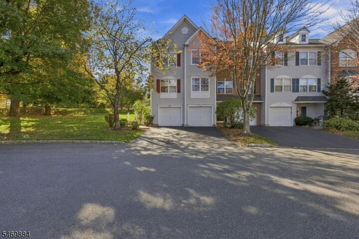 Property Photo: 10 Knox Ct NJ 07920
