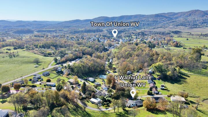 Property Photo: 6 Walnut Ln WV 24983