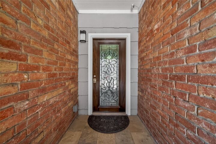 Property Photo:  4024 Breakwood Drive  TX 77025 