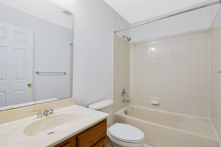 Property Photo:  12 Alexander Ct  NJ 07305 