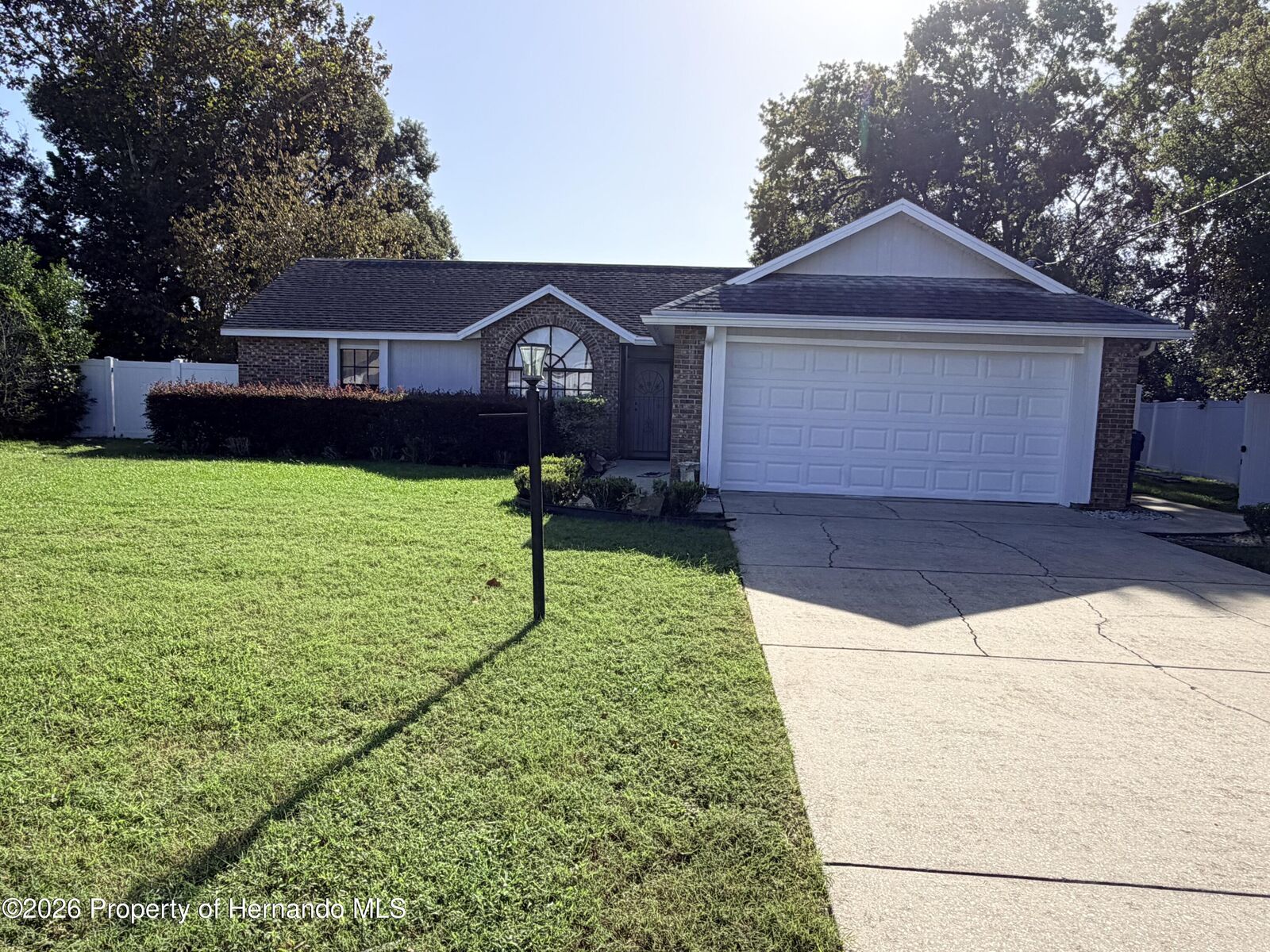 Property Photo: 2546 Commerce Avenue FL 34609
