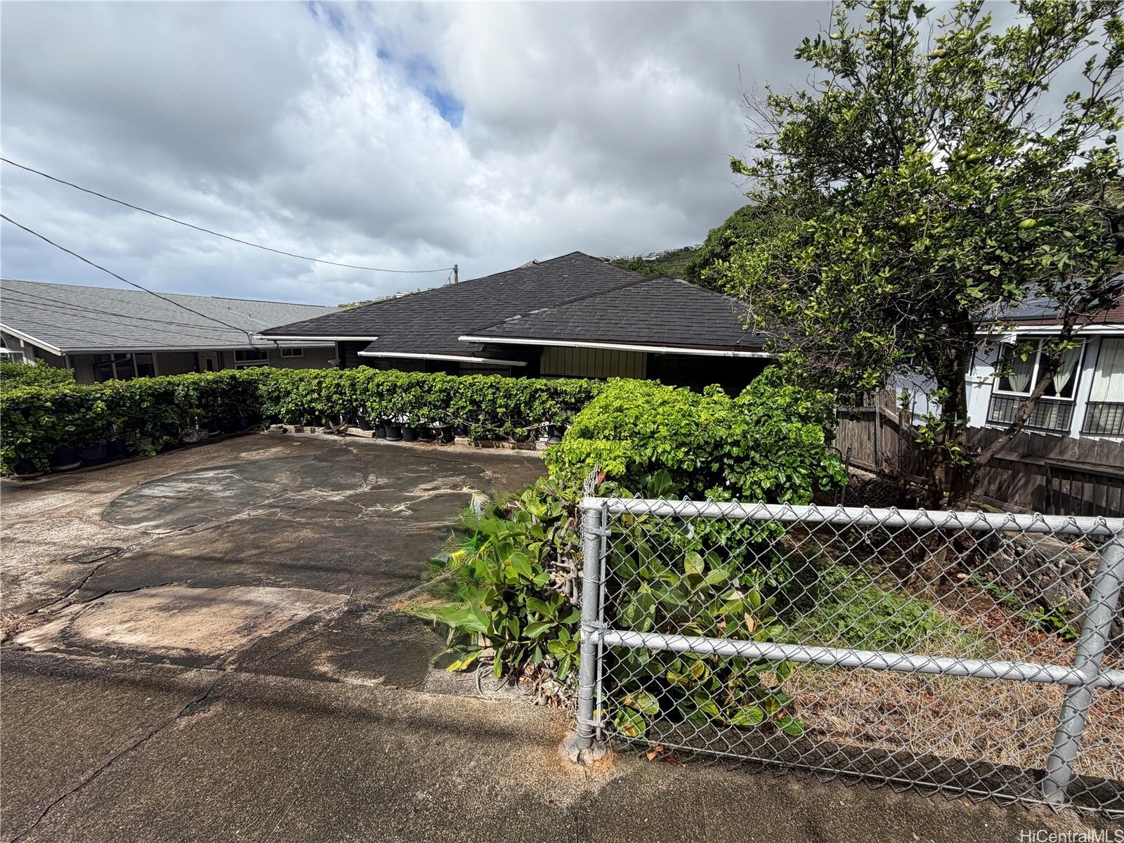 Property Photo:  1838 10th Avenue  HI 96816 