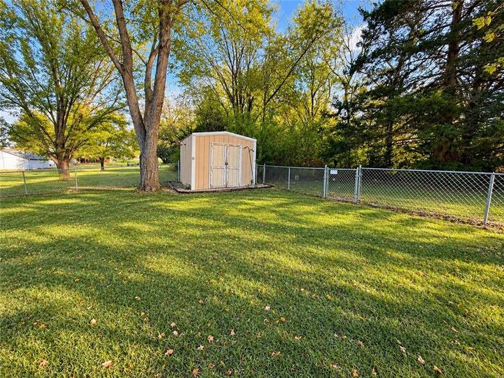 Property Photo: 103 W Siegfried Road MO 64070