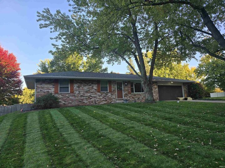 Property Photo: 2905 Sandra Lane IN 46590