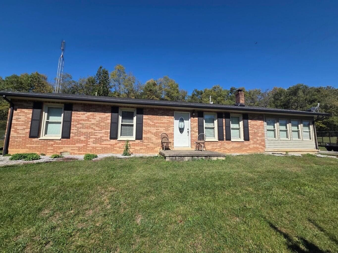 Property Photo: 5899 Maysville Road KY 40311