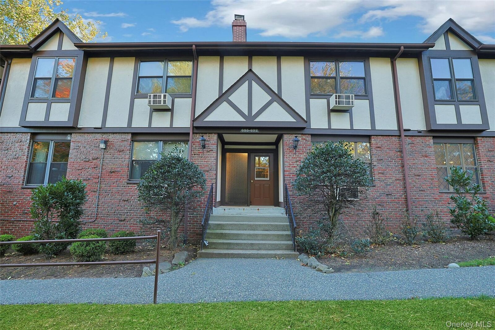 Property Photo: 688 Sierra Vista Lane NY 10989