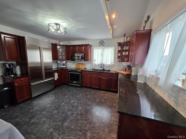 Property Photo:  12 W 5th Road  NY 11693 
