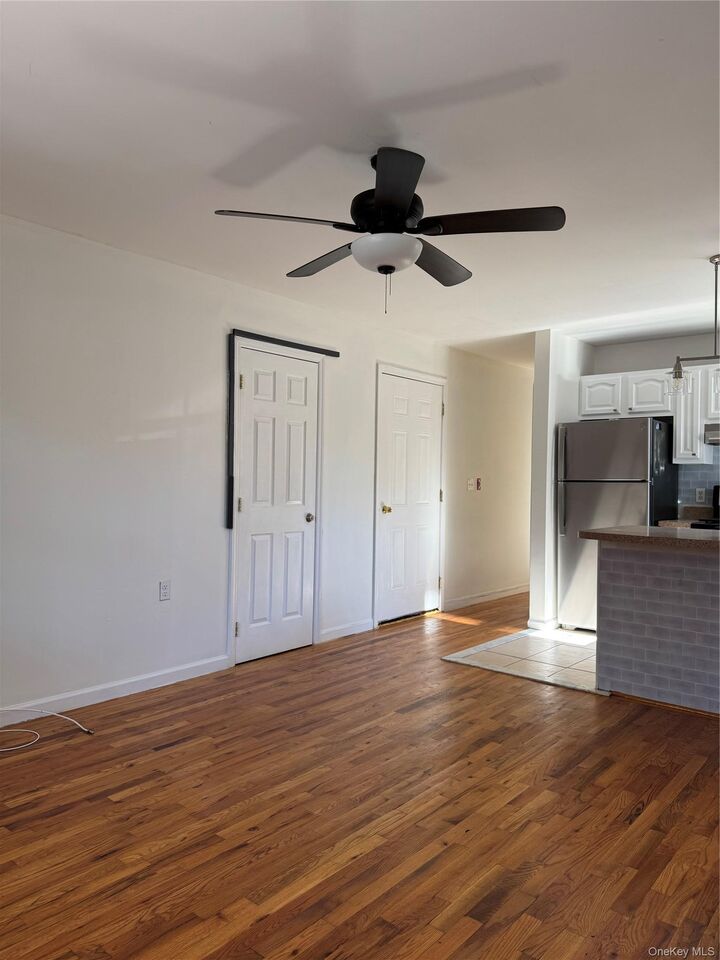 Property Photo:  234A Hosmer Avenue  NY 10465 