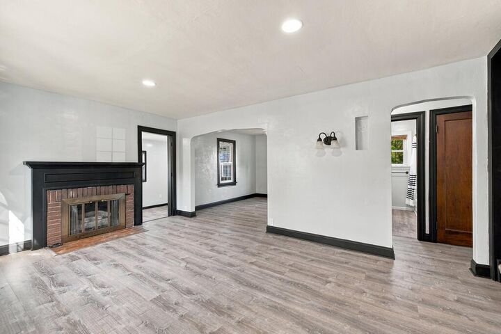 Property Photo:  127 Sloan Ave  OH 44805 