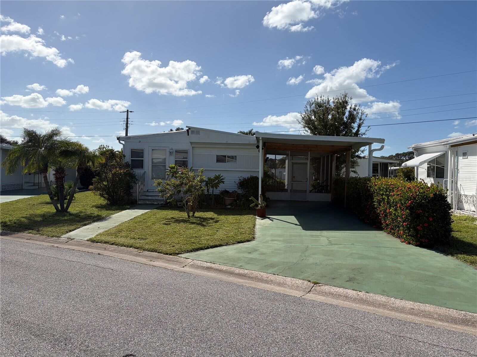 Property Photo:  4949 Oakland Hills Avenue  FL 34234 