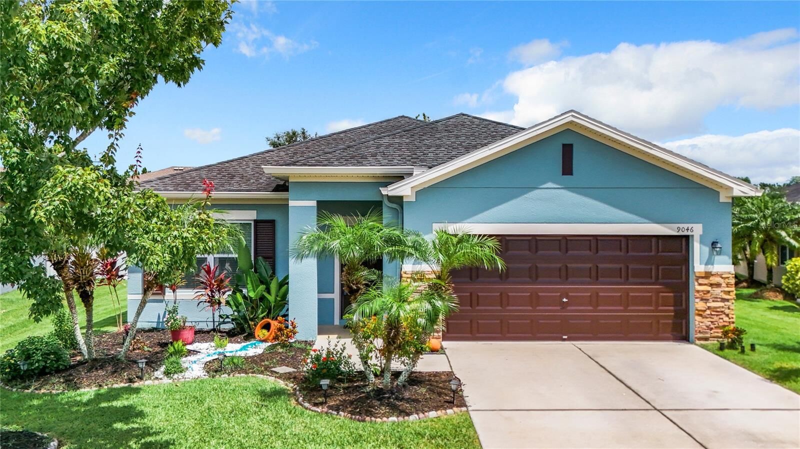 Property Photo: 9046 41st Street E FL 34219