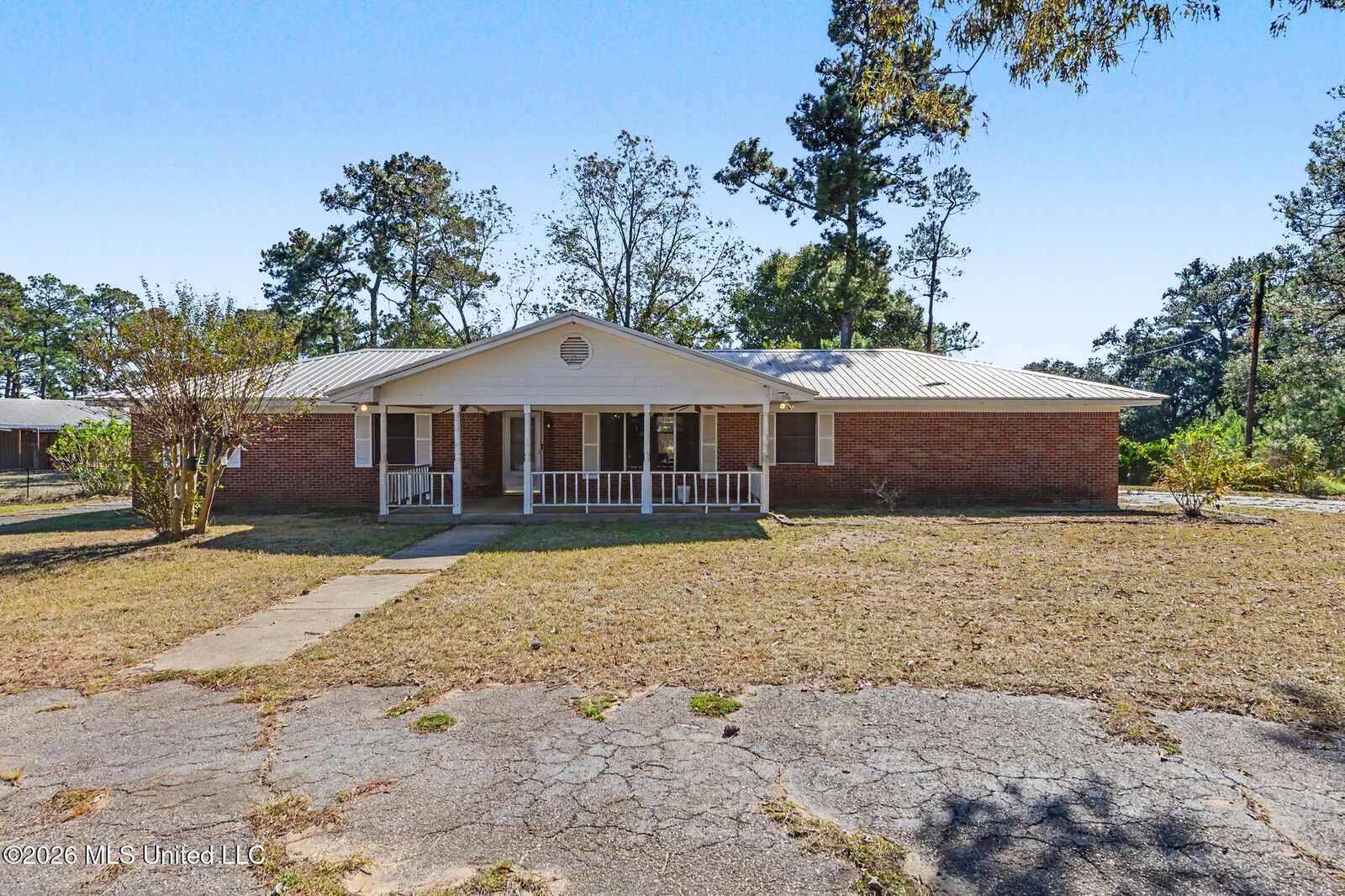 Property Photo: 2672 Dickerson Sawmill Road MS 39452