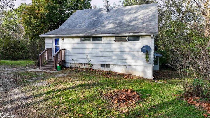 Property Photo:  11581 Dahlonega Road  IA 52501 