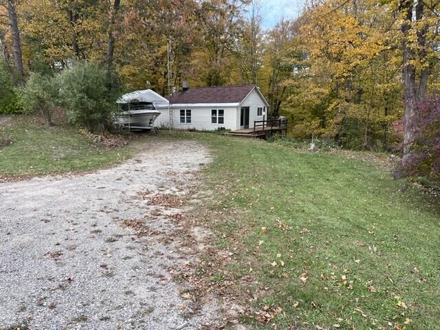 Property Photo: 5762 Frankfort Highway MI 49616-9524