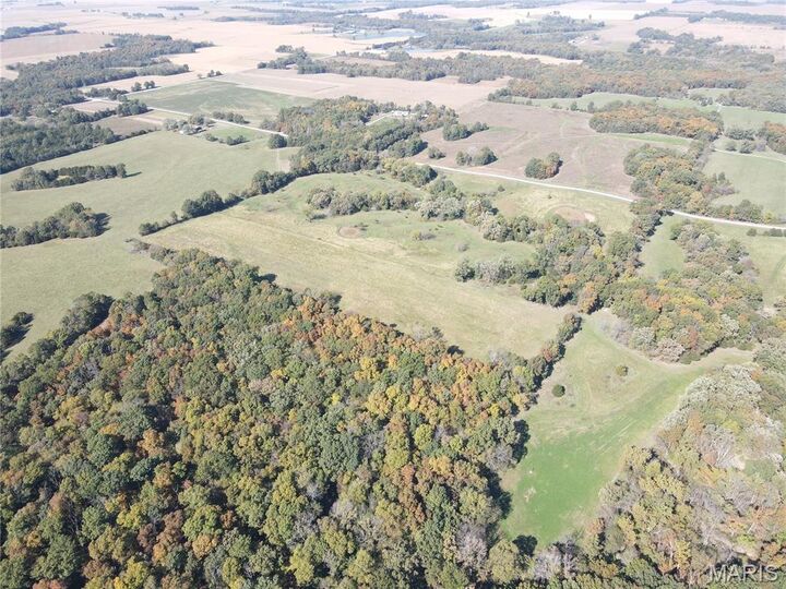 Property Photo: 40 Marion County Road 204 MO 63456