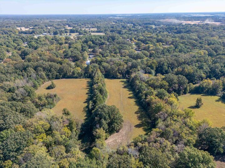 Property Photo: 0 E Holmes Rd TN 38017