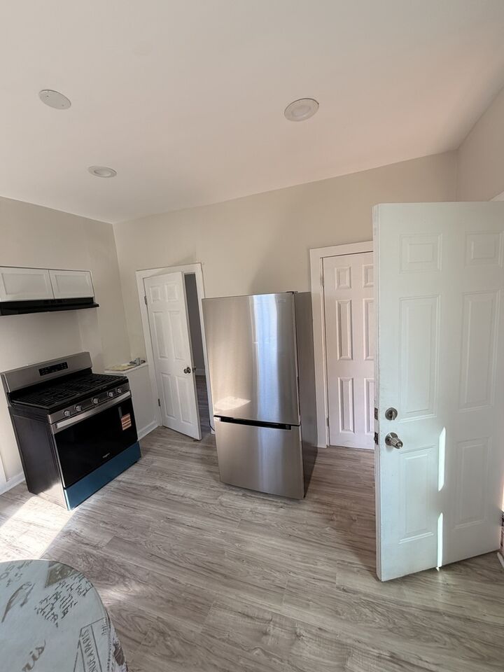 Property Photo: 4422 S Wood Street Ch IL 60609