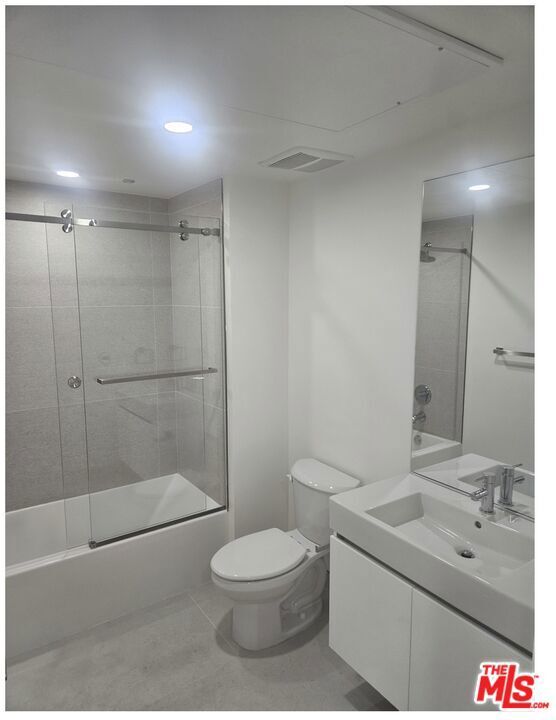 Property Photo: 3451 Motor Avenue 201 CA 90034