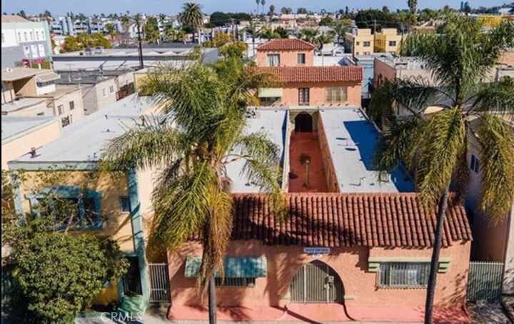 Property Photo:  234 Lime Avenue 3  CA 90802 