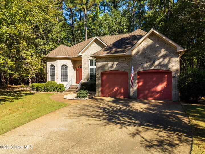 Property Photo:  108 Neuse Circle  NC 27944 