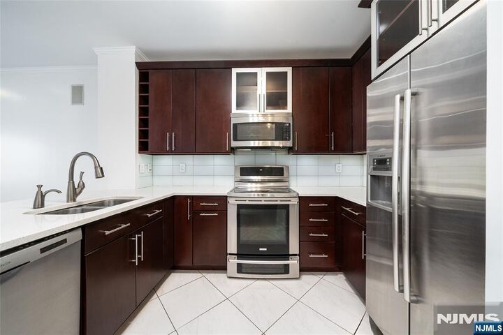 Property Photo: 26 Ave At Port Imperial 204 NJ 07093
