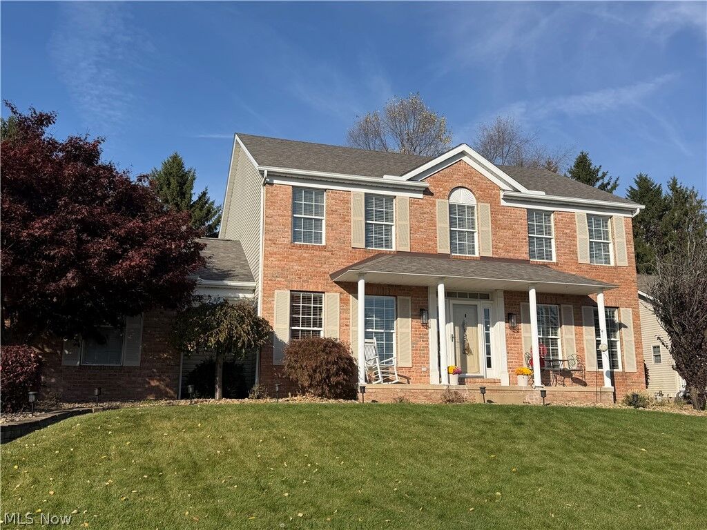 Property Photo: 3585 Northgate Street NW OH 44720