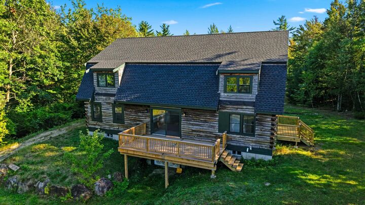 Property Photo: 868 Nh Route 119 W NH 03447
