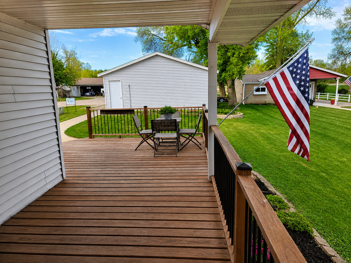 Property Photo:  4018 N Eagle Road  MN 56201 