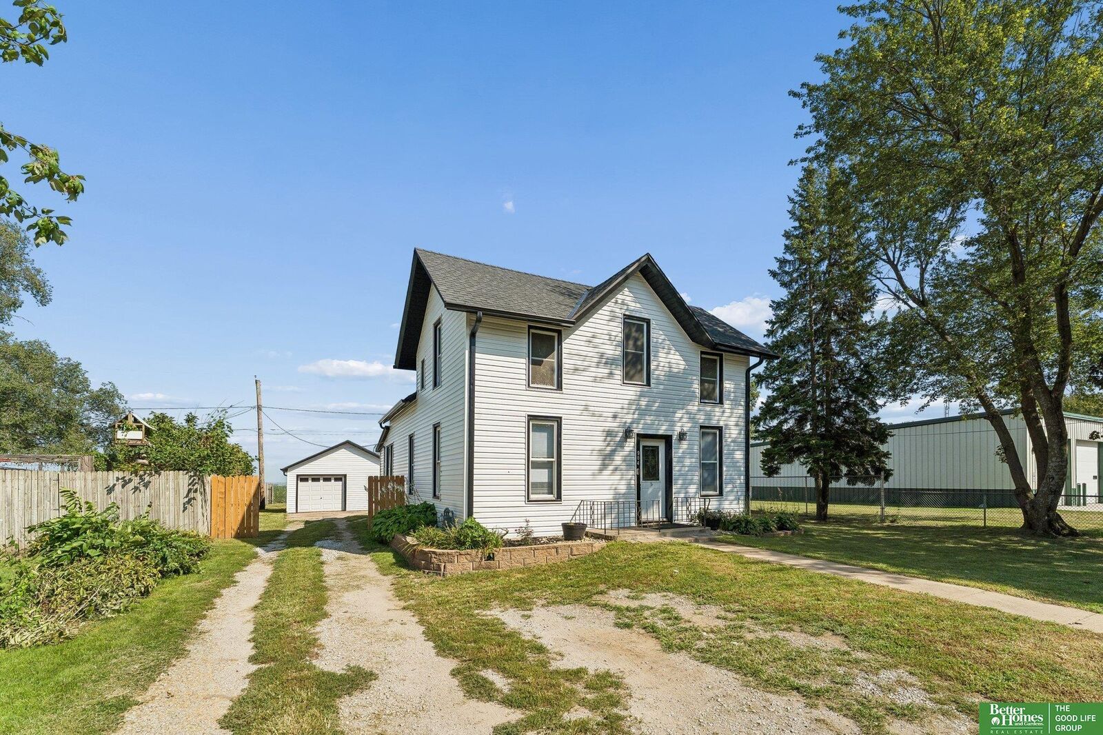 Property Photo:  904 Main Street  IA 51653 
