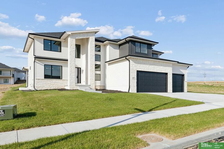 Property Photo:  21901 Buchanan Parkway  NE 68028 