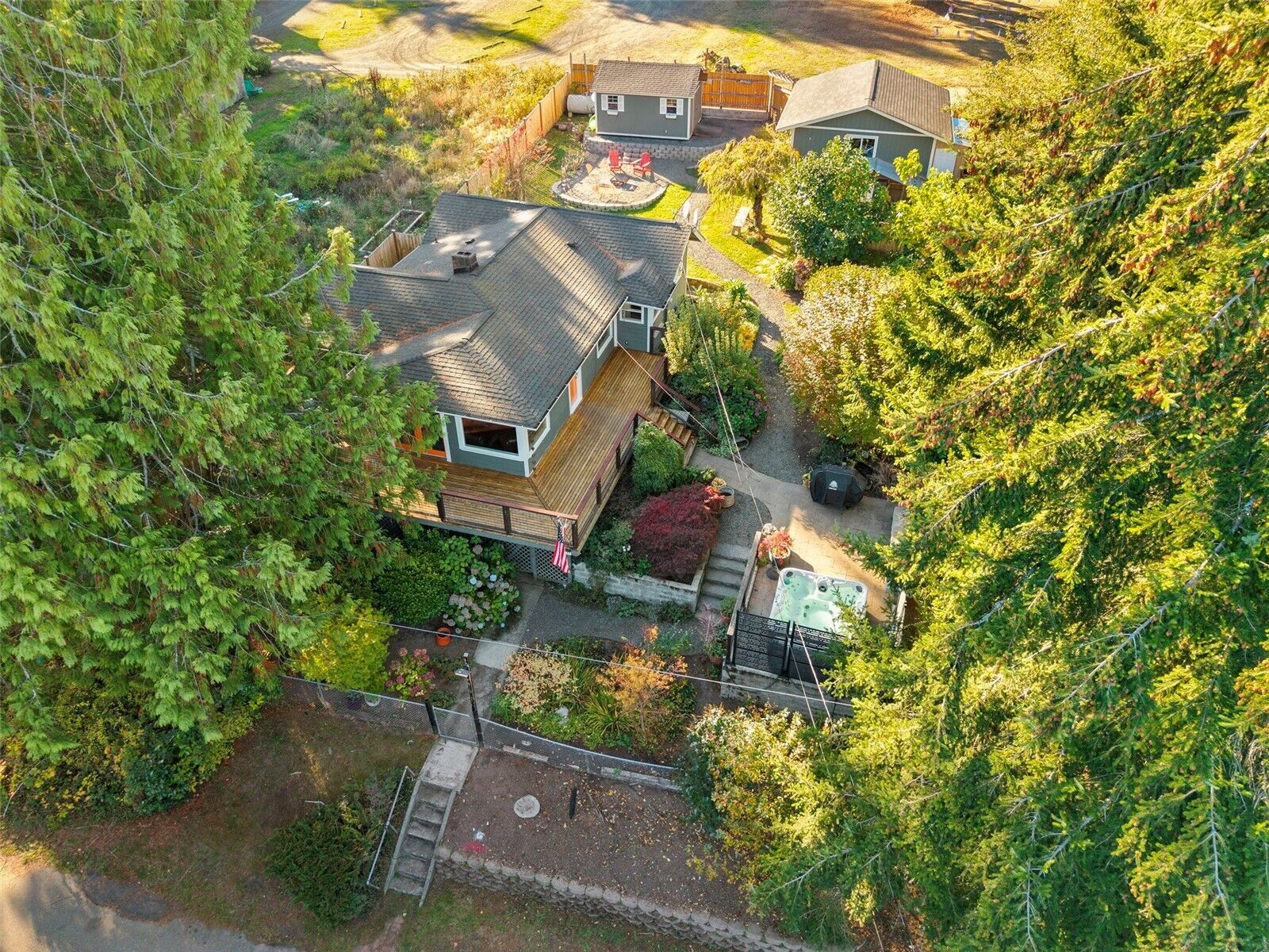 Property Photo:  18481  1st Avenue NE  WA 98392 