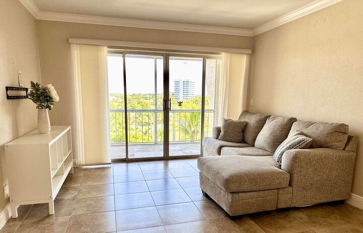 Property Photo: 505 Spencer Drive 408 FL 33409