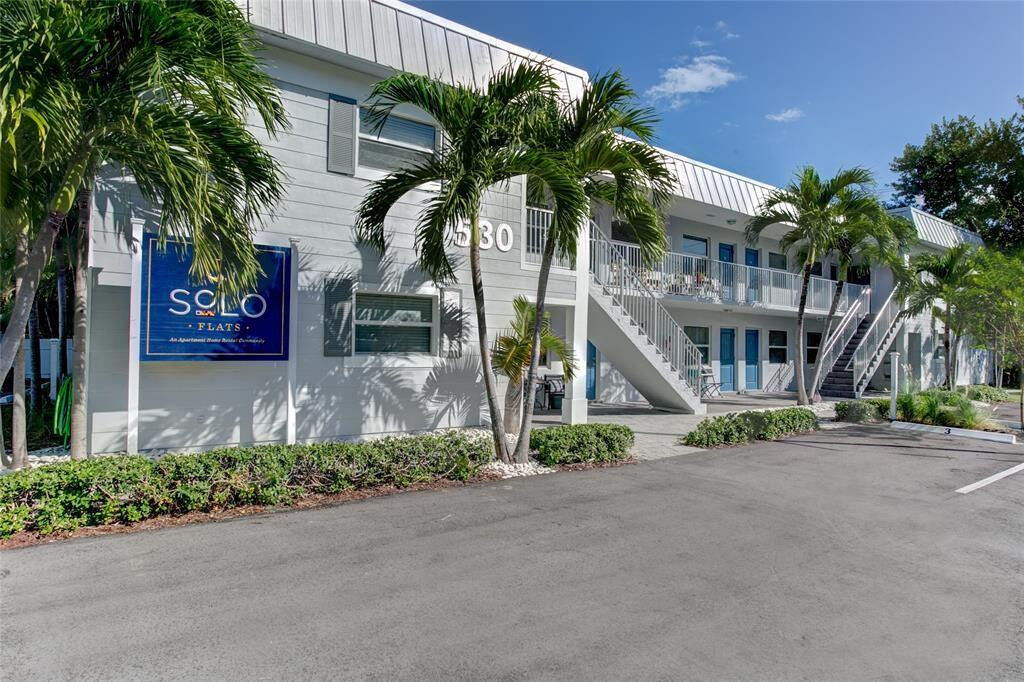 Property Photo:  530 S Federal Highway 7  FL 33301 