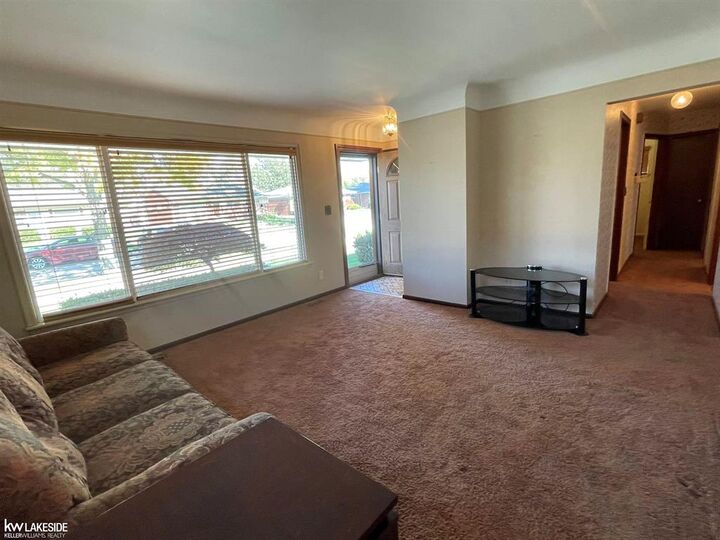 Property Photo: 21742 Timberidge Street MI 48082
