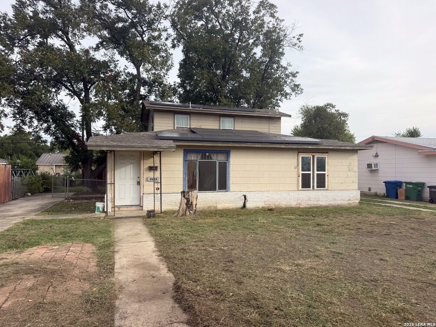Property Photo:  2023 Bronte St  TX 78207 