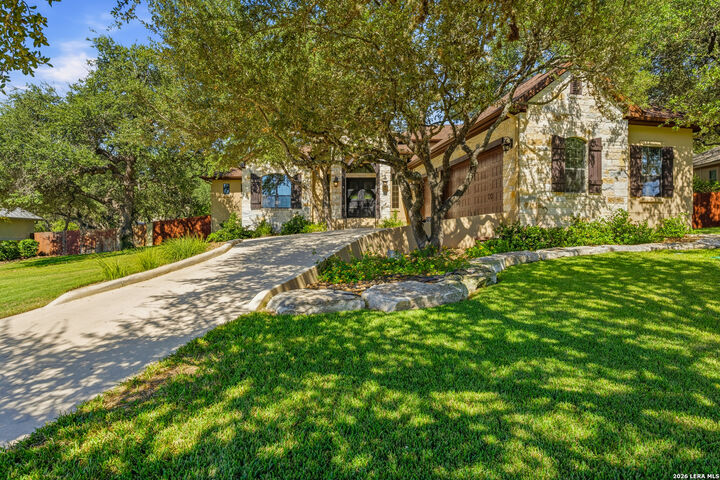 Property Photo:  8131 Colonial Woods  TX 78015 