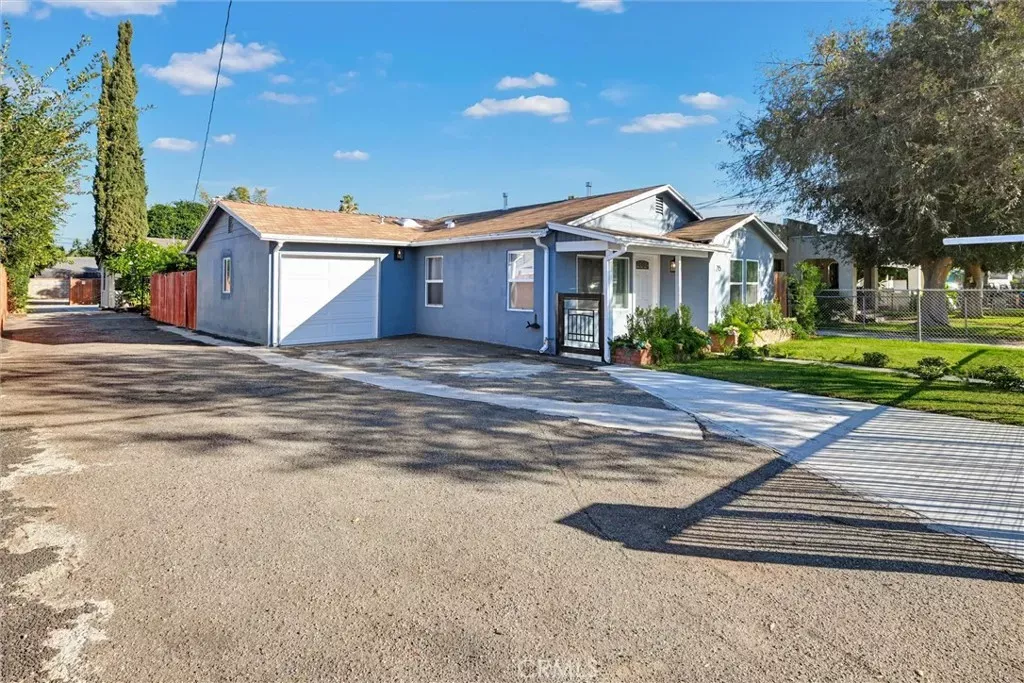 Property Photo:  217 N McClay  CA 92701 