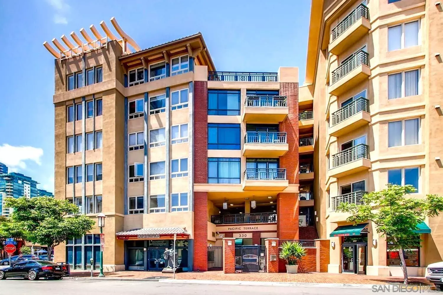 Property Photo: 330 J St 507 CA 92101