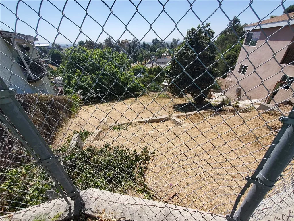 Property Photo:  1186 N Bonnie Beach  CA 90063 