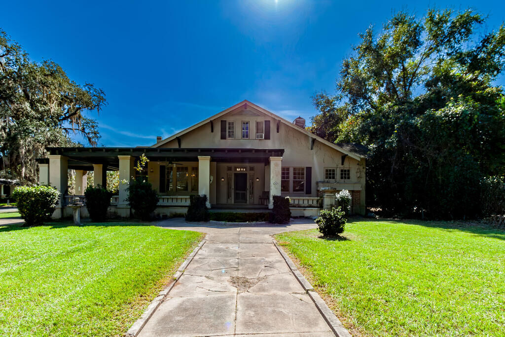 Property Photo:  618 Broughton St  GA 39817 