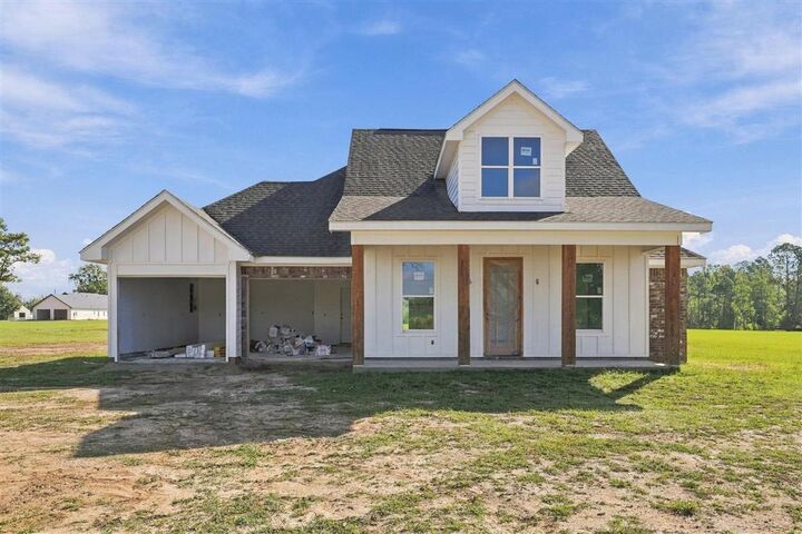 Property Photo:  825 Foreman Road  LA 70657 