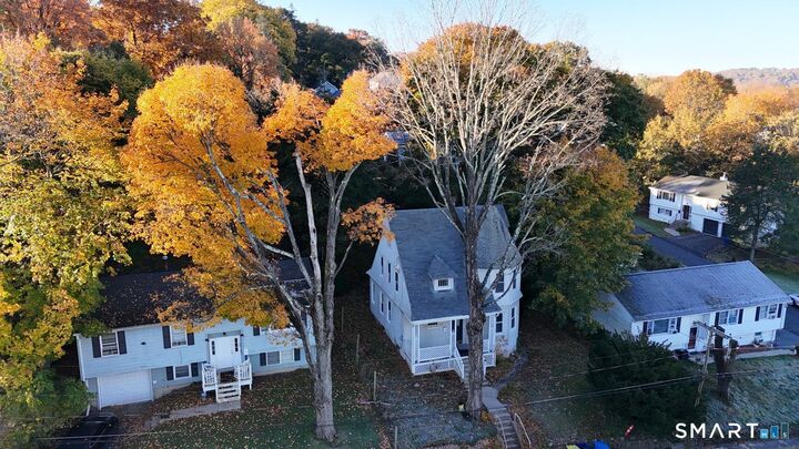 Property Photo: 35 Edgehill Avenue CT 06704