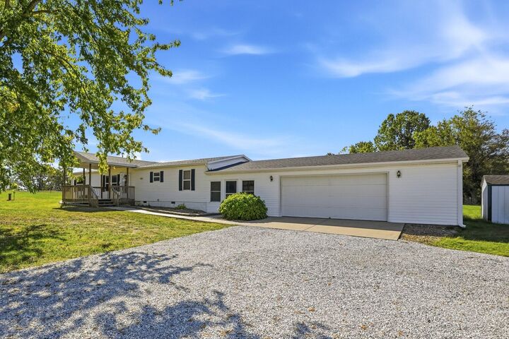 Property Photo: 467 E Burrell Lane MO 65803