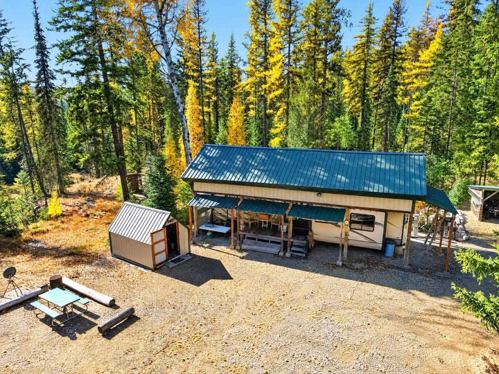 Property Photo: 2759 20 Hwy WA 99114