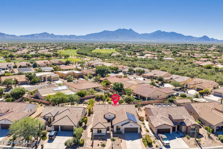 Property Photo: 1936 N Laguna Oaks Drive AZ 85614