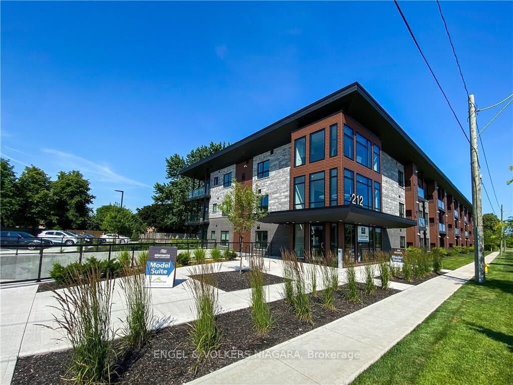 Property Photo:  212 Lakeport Road 15 Level 3  ON L2N 0B4 