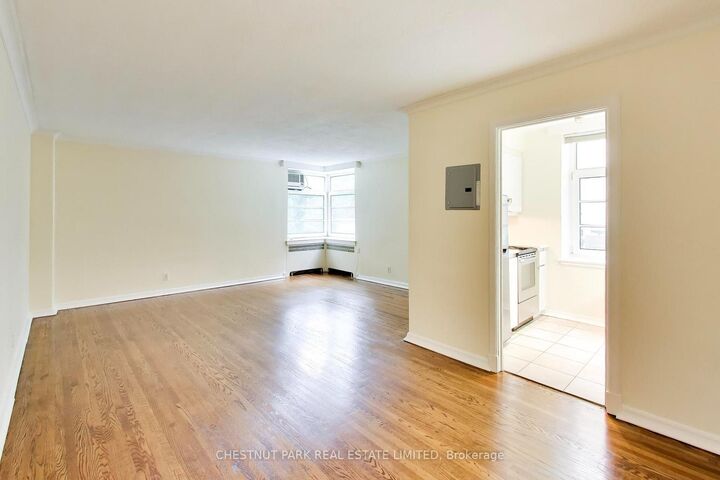 Photo de la propriété: 717 Eglinton Avenue W 103 ON M5N 1C9