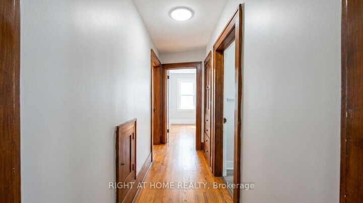 Property Photo: 132 Victoria Street S ON N7T 2T1